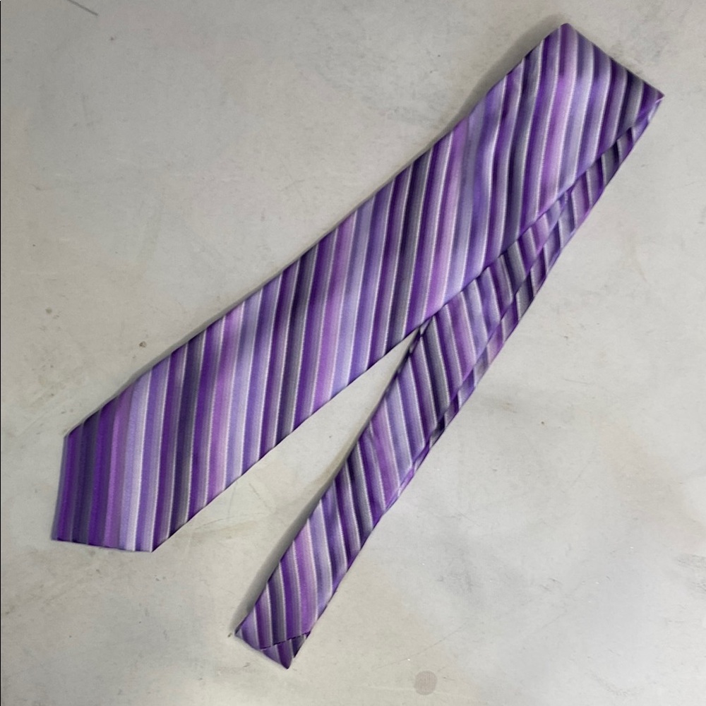 Pronto Uomo Purple Striped Tie